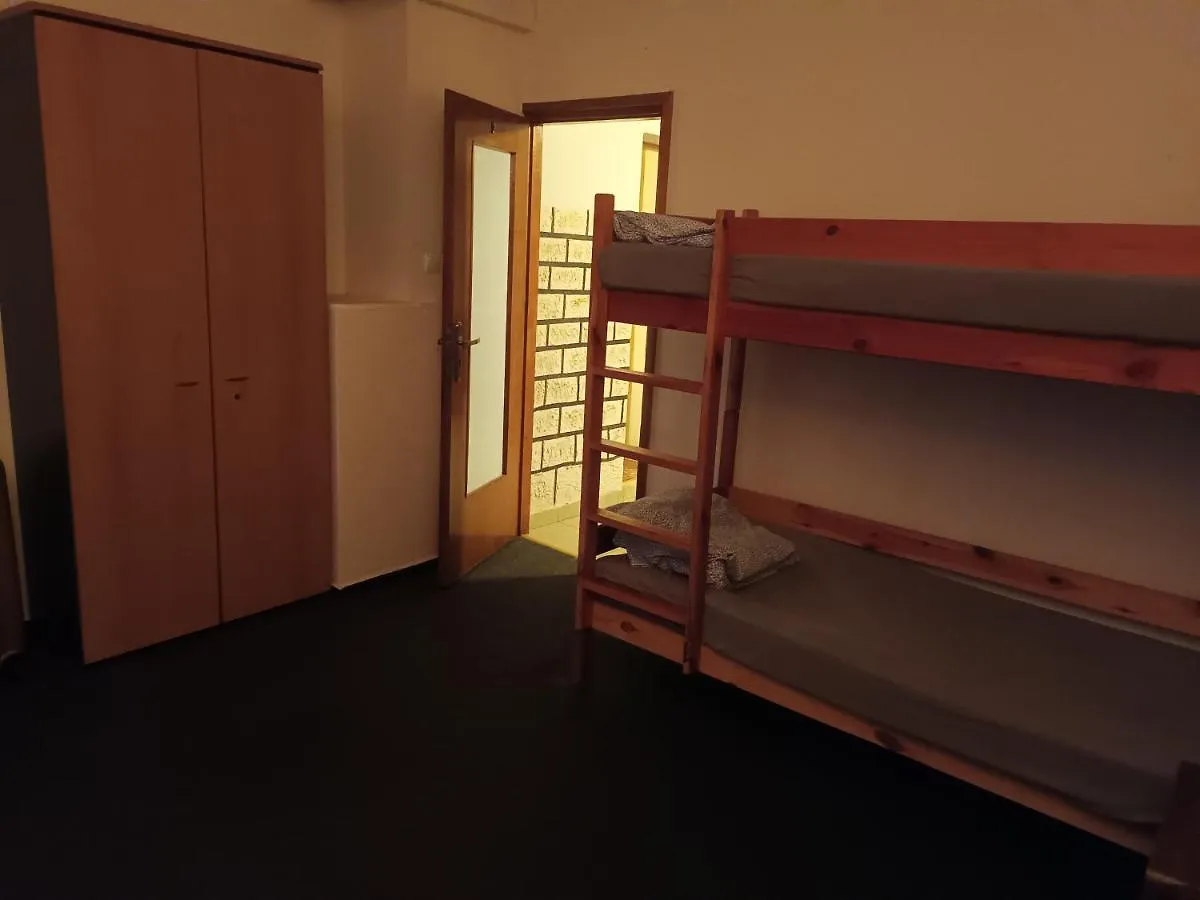 Polsland Hostels Airport Warsaw